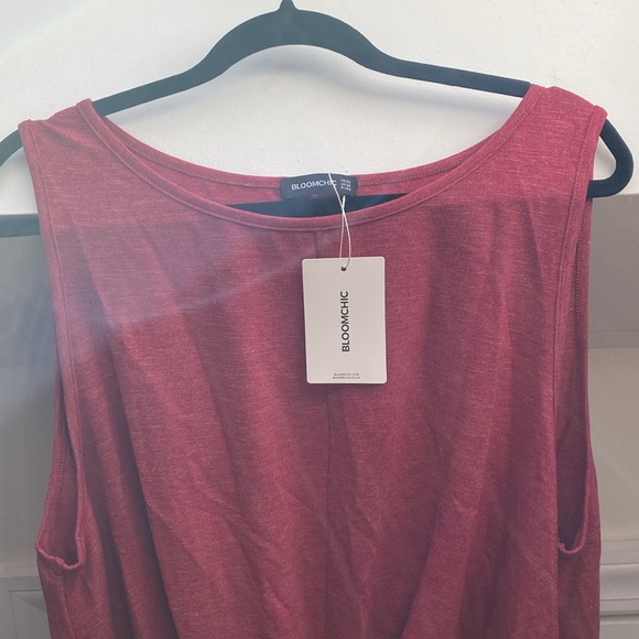 Bloomchic Tank Top - Picture 2 of 3